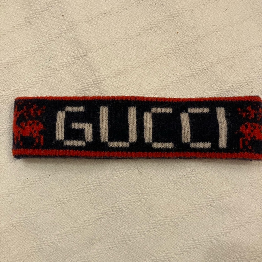 Authentic Gucci headband, wool.